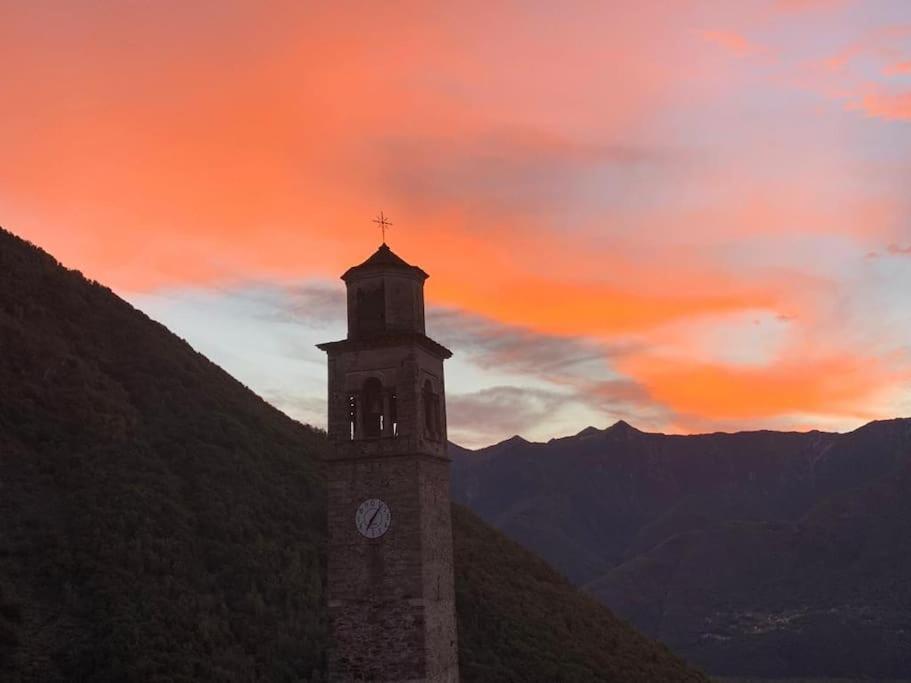 Casa Del Cios Calda E Intima Casetta Immersa Nel Verde Delle Montagne Alpe Basciumo Extérieur photo